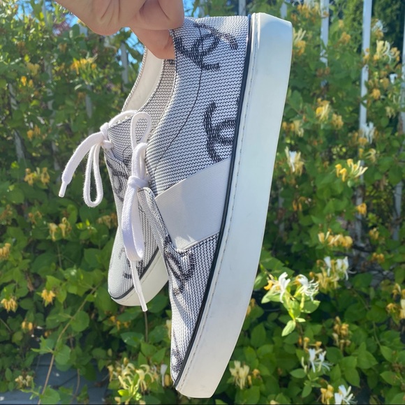 CHANEL Monogram Leather Low Top Sneakers - Picture 7 of 10
